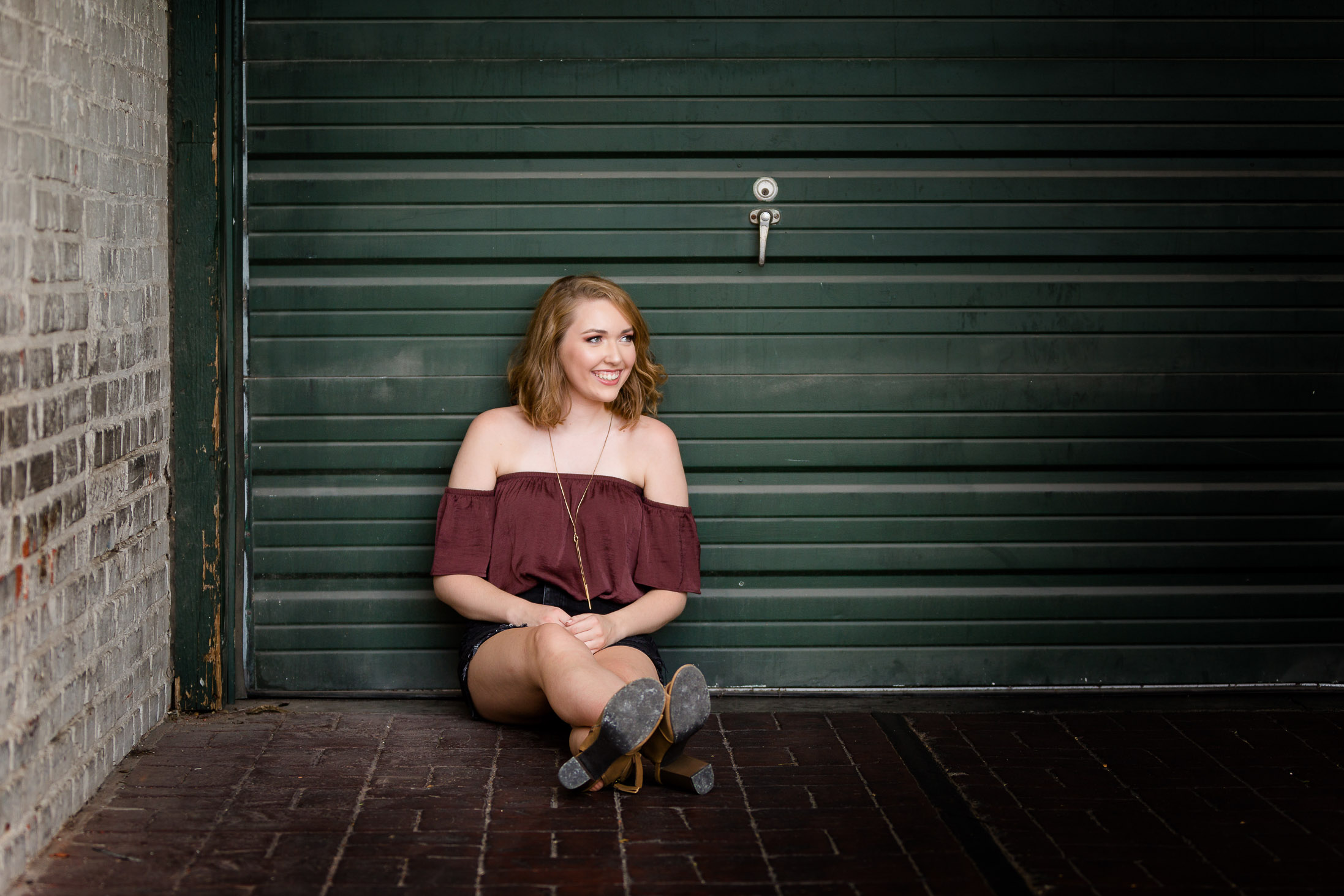 Nebraska-Senior-Photographer-Erin-Lincoln-Southwest