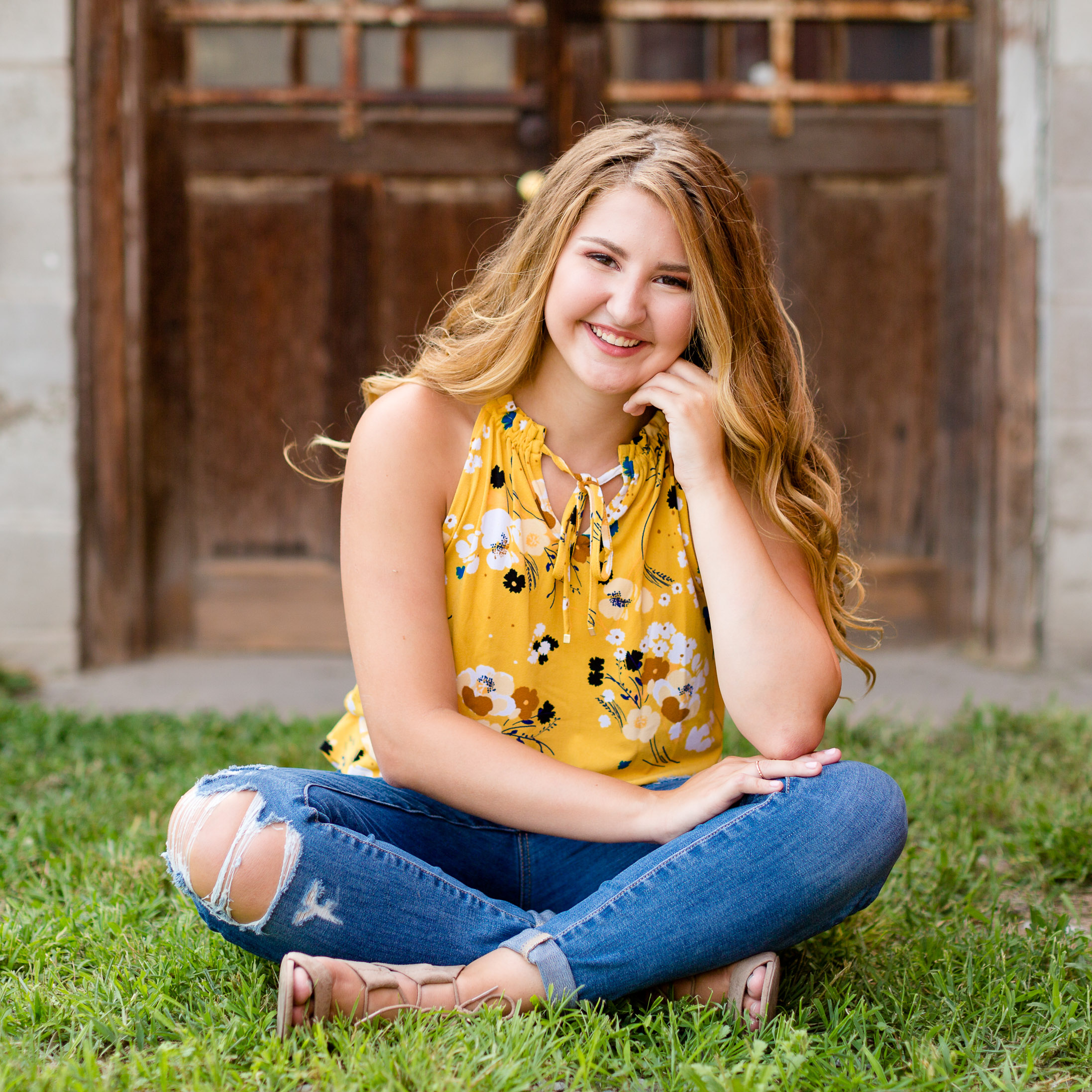 Senior-Photography-Nebraska-Allison-Lincoln-East