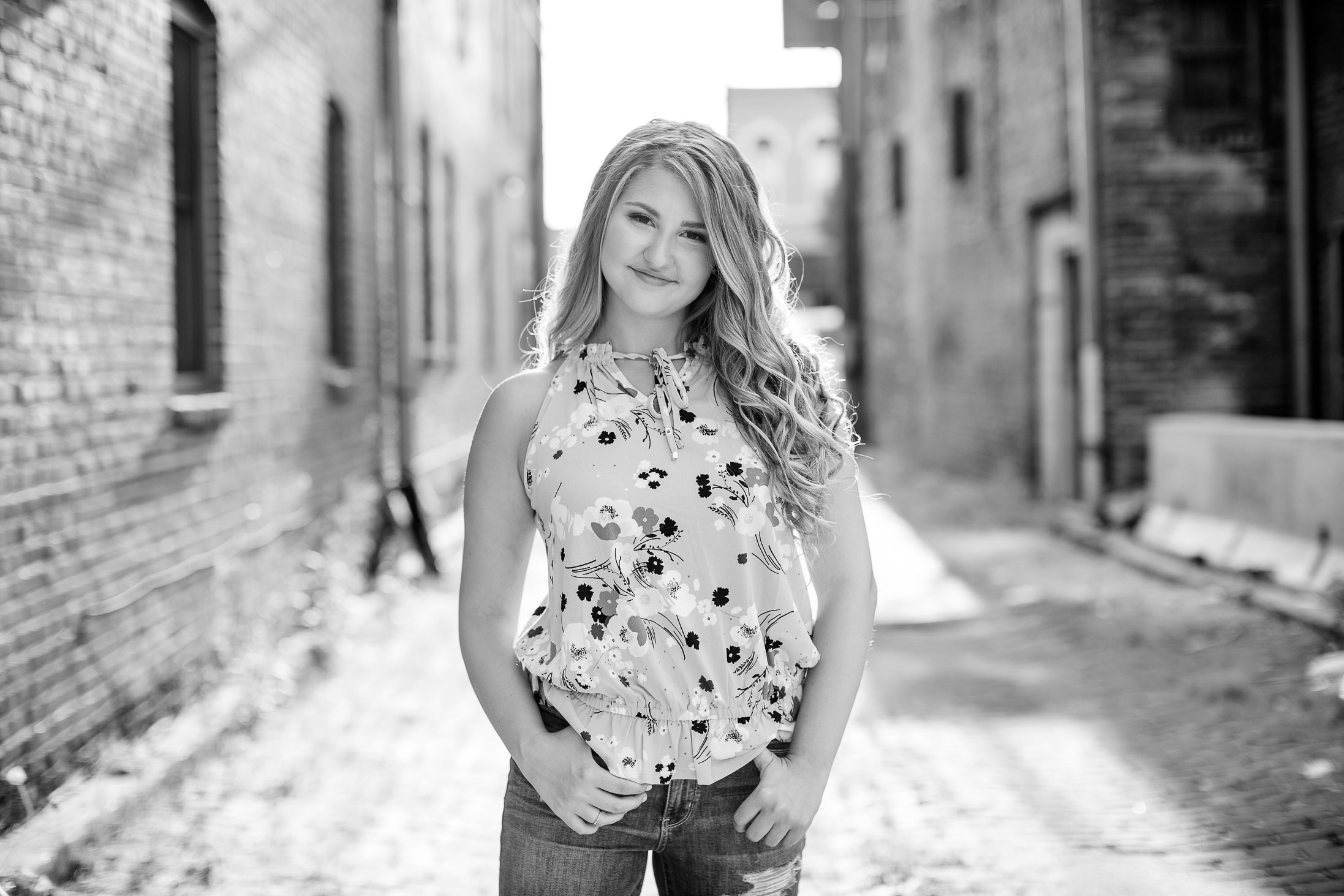 Senior-Photography-Nebraska-Allison-Lincoln-East