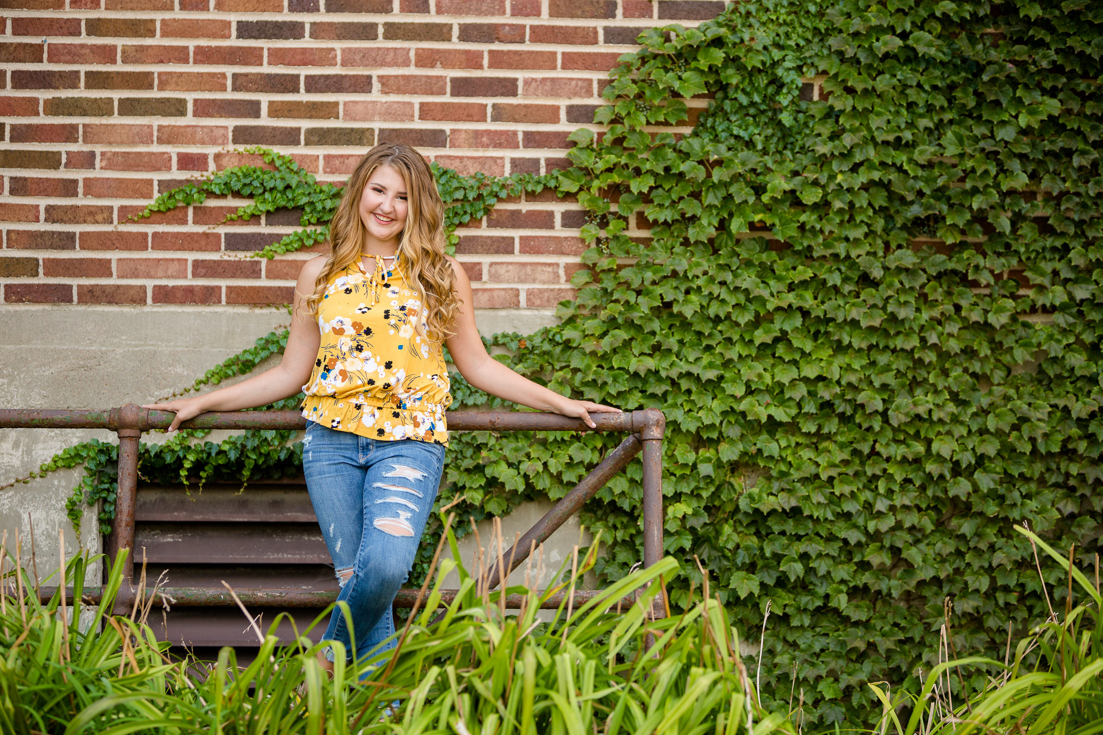 Senior-Photography-Nebraska-Allison-Lincoln-East