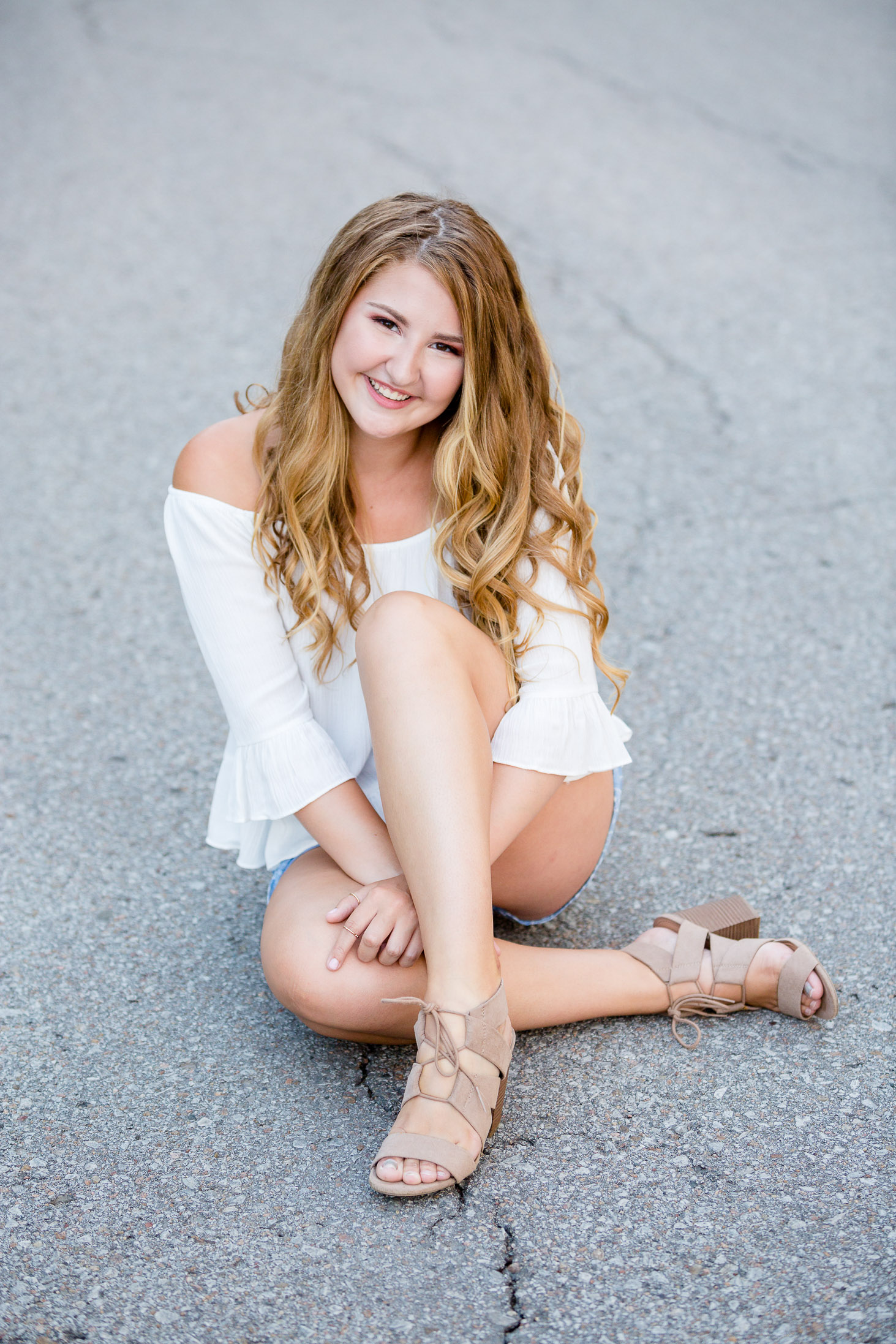 Senior-Photography-Nebraska-Allison-Lincoln-East