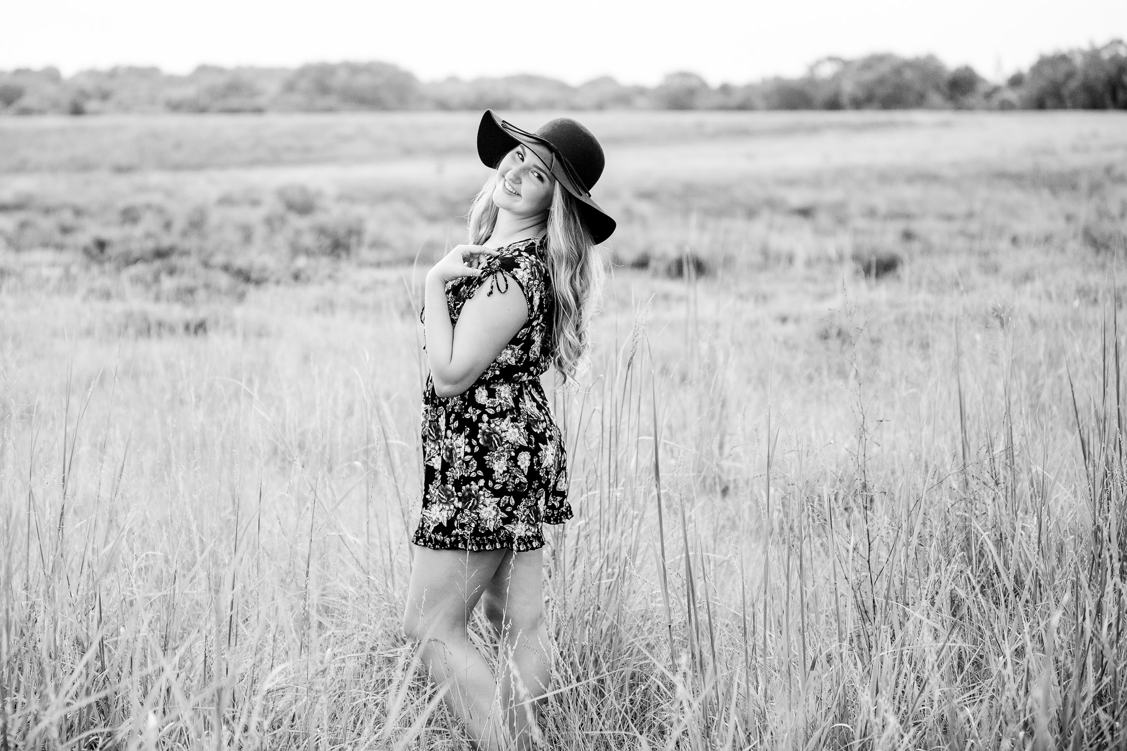 Senior-Photography-Nebraska-Allison-Lincoln-East