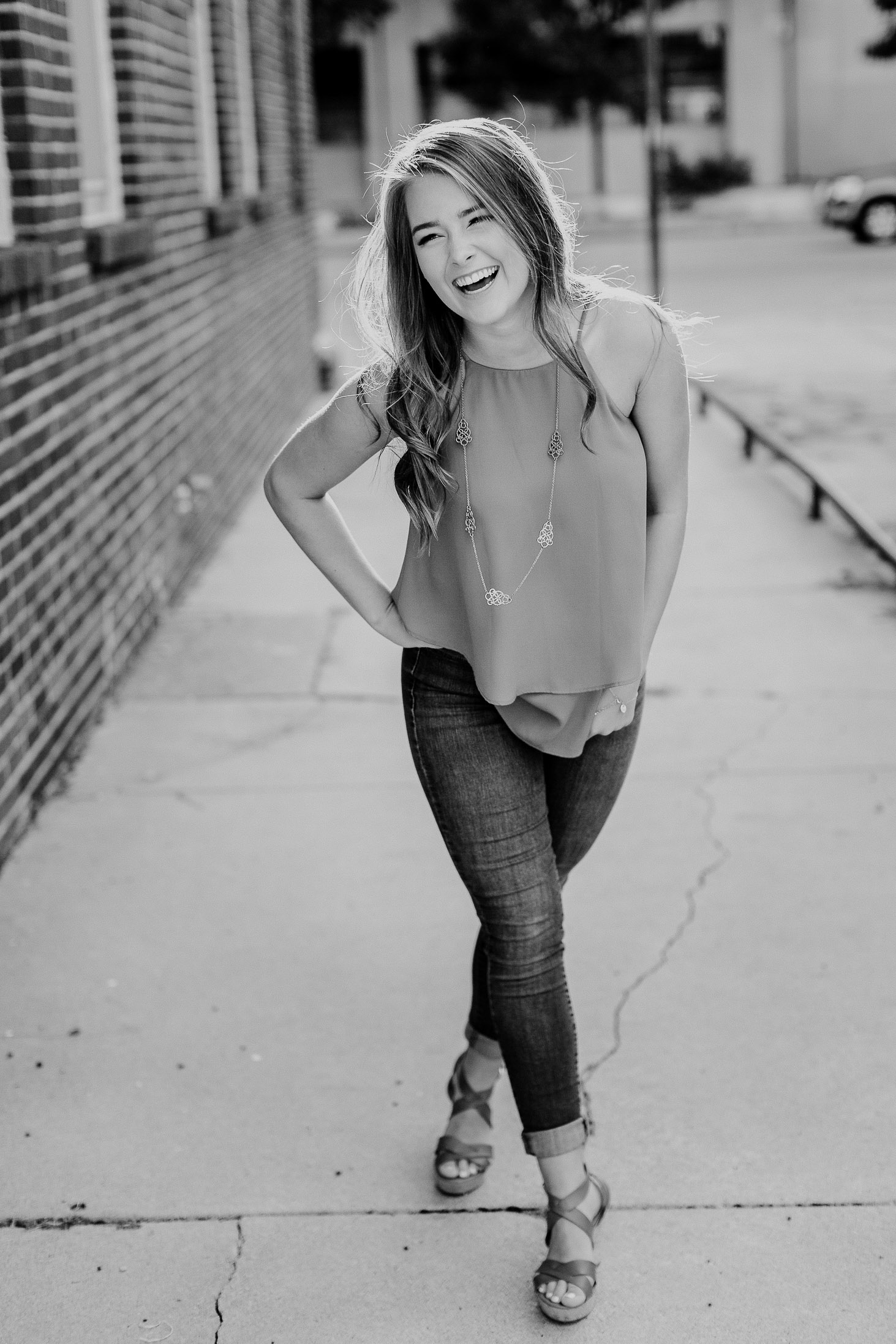 Senior-Photography-Nebraska-Casual-Clean-Kendall