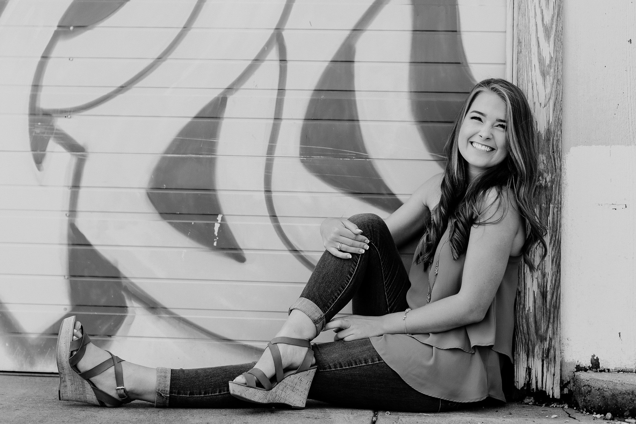 Senior-Photography-Nebraska-Casual-Clean-Kendall